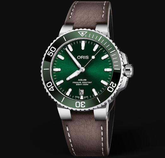 Review Oris Aquis Date 39.5mm Replica Watch 01 733 7732 4157-07 5 21 10FC